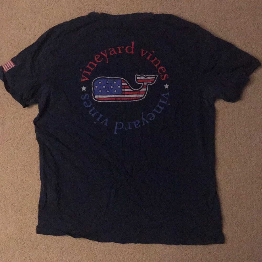 Vineyard Vines USA shirt